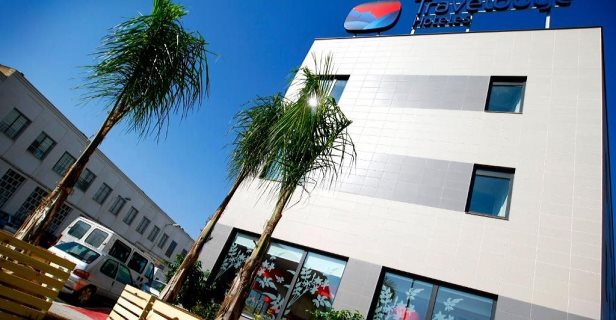 Hotel Travelodge Valencia Aeropuerto
