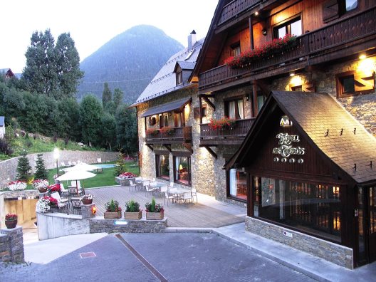 Hotel Tredos