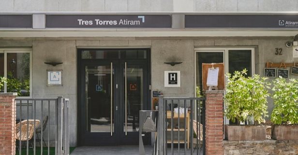 Hotel Tres Torres Atiram