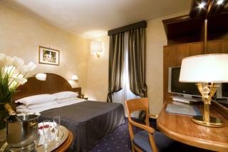 Hotel Trevi