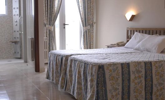 Hotel Troncoso