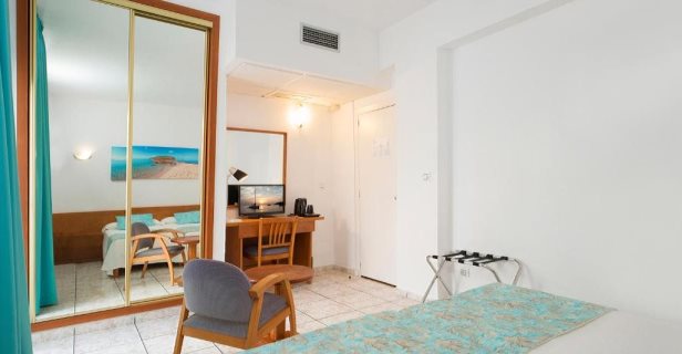 Hotel Tropical