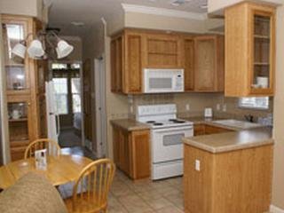 Hotel Tropical Palms Resort & Campground