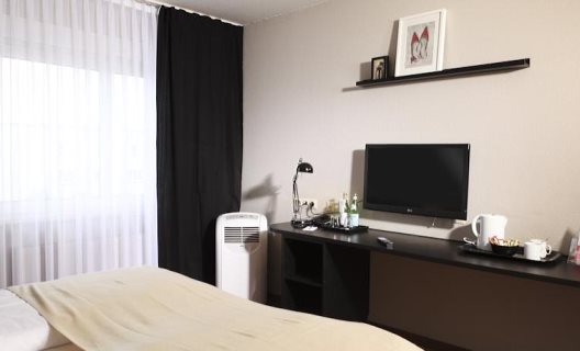 Hotel Tryp By Wyndham Bremen Airport