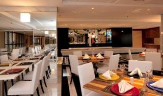 Hotel Tryp Convention Brasil 21