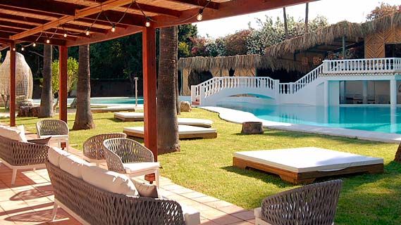 Hotel Tu & Me Resort