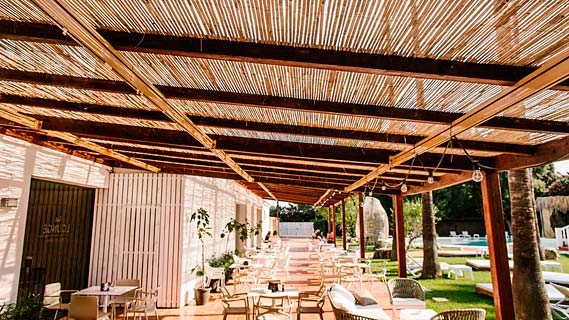 Hotel Tu & Me Resort