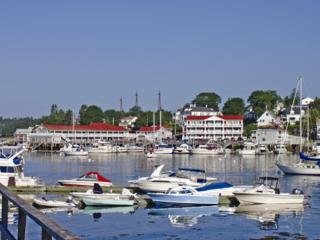 Hotel Tugboat Inn