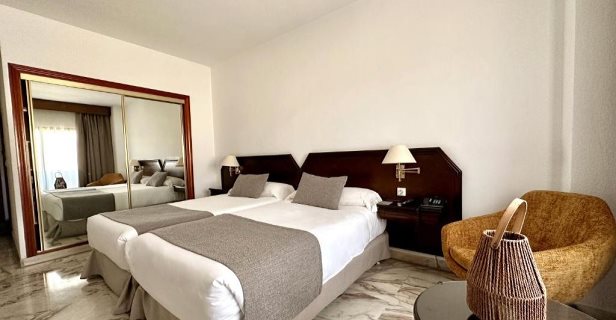 Hotel Turia