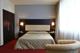 Hotel Tuscany Inn