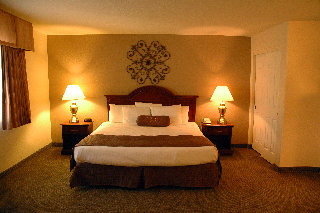 Hotel Tuscany Suites & Casino