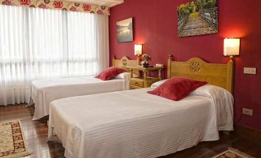 Hotel Txaraka