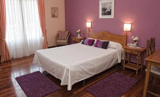 Hotel Txaraka