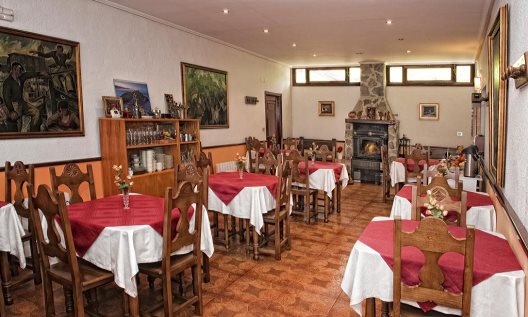 Hotel Txaraka