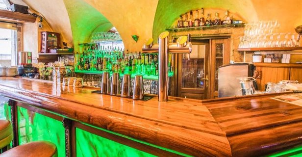 Hotel U Zlateho Stromu