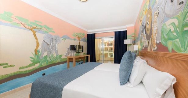 Hotel Ukino Palmeiras Village Family Resort