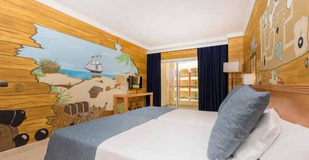 Hotel Ukino Palmeiras Village Family Resort