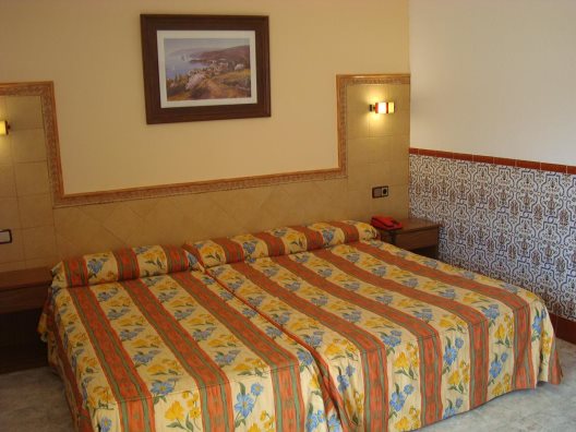 Hotel Univers Roses
