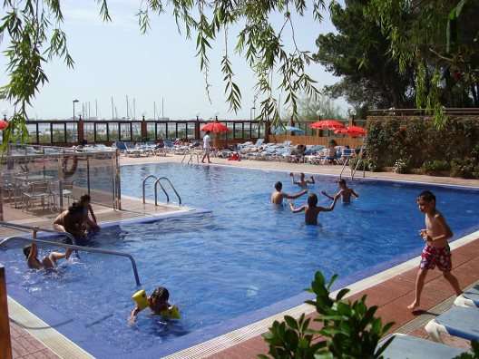 Hotel Univers Roses