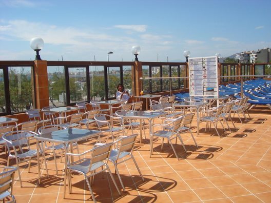 Hotel Univers Roses