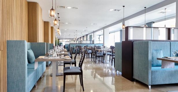 Hotel Universal Grand Leon Spa