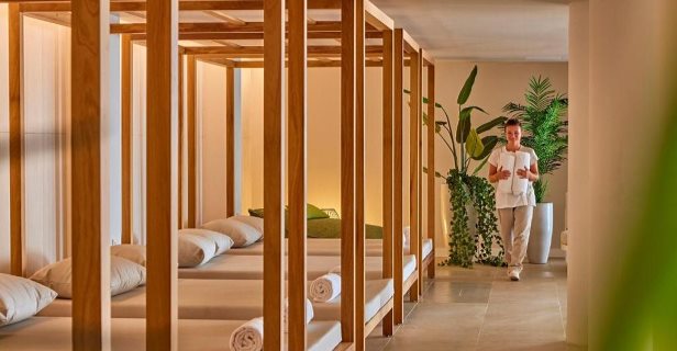 Hotel Universal Grand Leon Spa