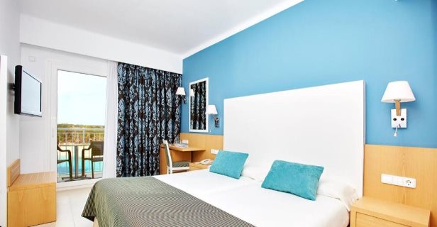 Hotel Universal Marques