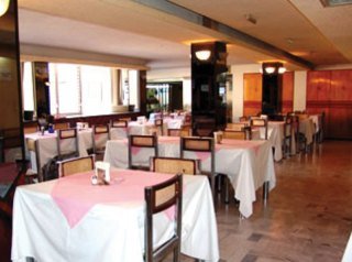 Hotel Universo