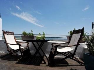 Hotel V