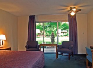 Hotel Vagabond Inn Executive