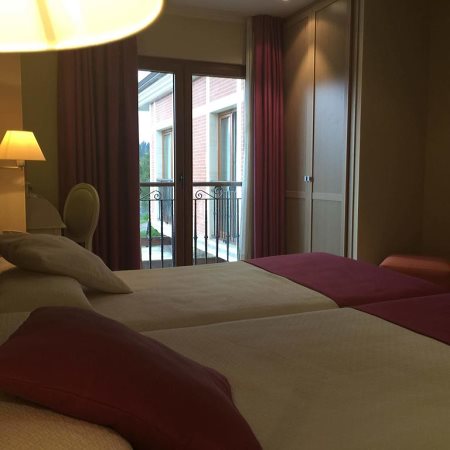 Hotel Valle De Cabezon