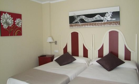 Hotel Valle De Cabezon