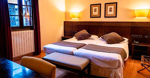 Hotel Valle De Izas