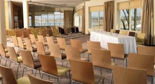 Hotel Velence Resort & Spa