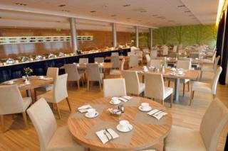 Hotel Velence Resort & Spa