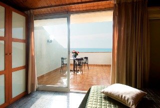 Hotel Vila De Premia