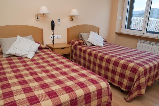 Hotel Villa De Ayerbe