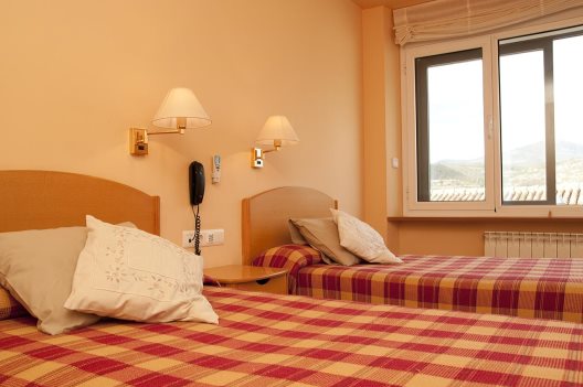 Hotel Villa De Ayerbe