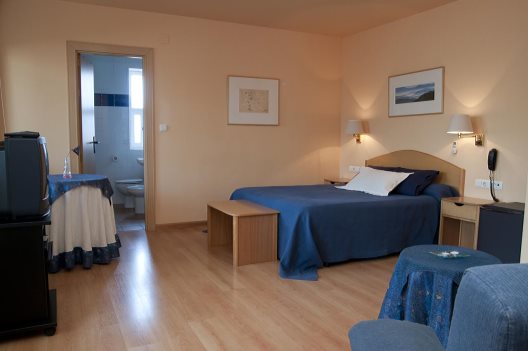 Hotel Villa De Ayerbe