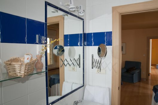 Hotel Villa De Ayerbe