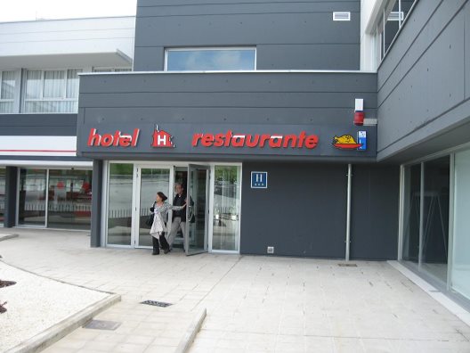 Hotel Villa De Los Arcos