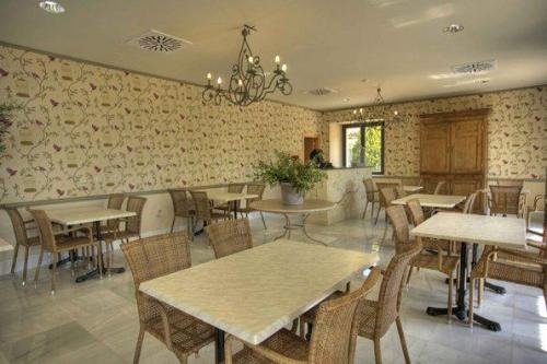 Hotel Villa De Marcilla