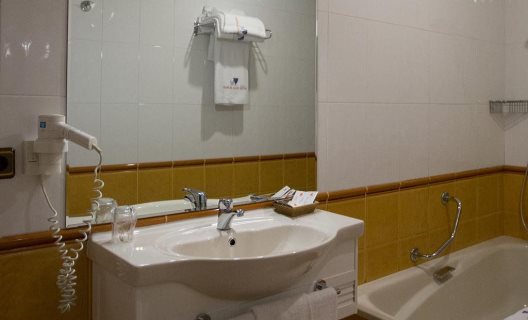 Hotel Villa De Marín