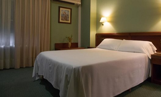 Hotel Villa De Marín