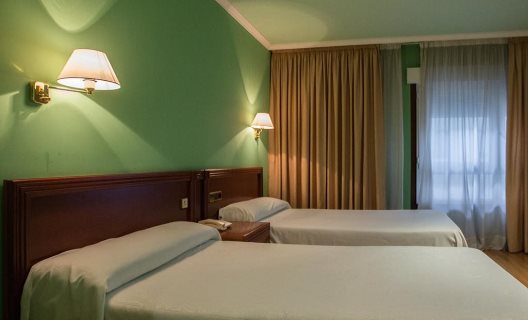 Hotel Villa De Marín