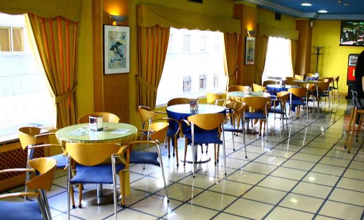 Hotel Villa De Marín