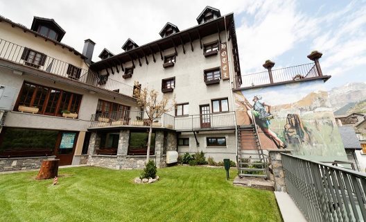 Hotel Villa De Torla