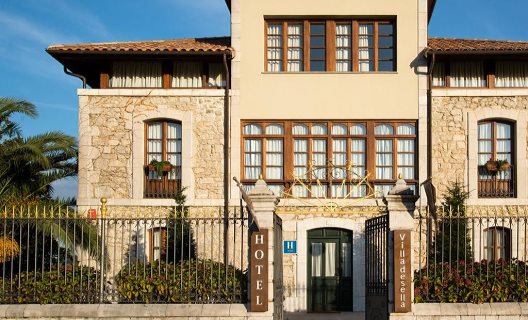 Hotel Villadesella