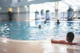 Hotel Village Manchester Bury & Leisure Club