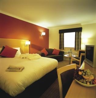 Hotel Village Prem Swansea